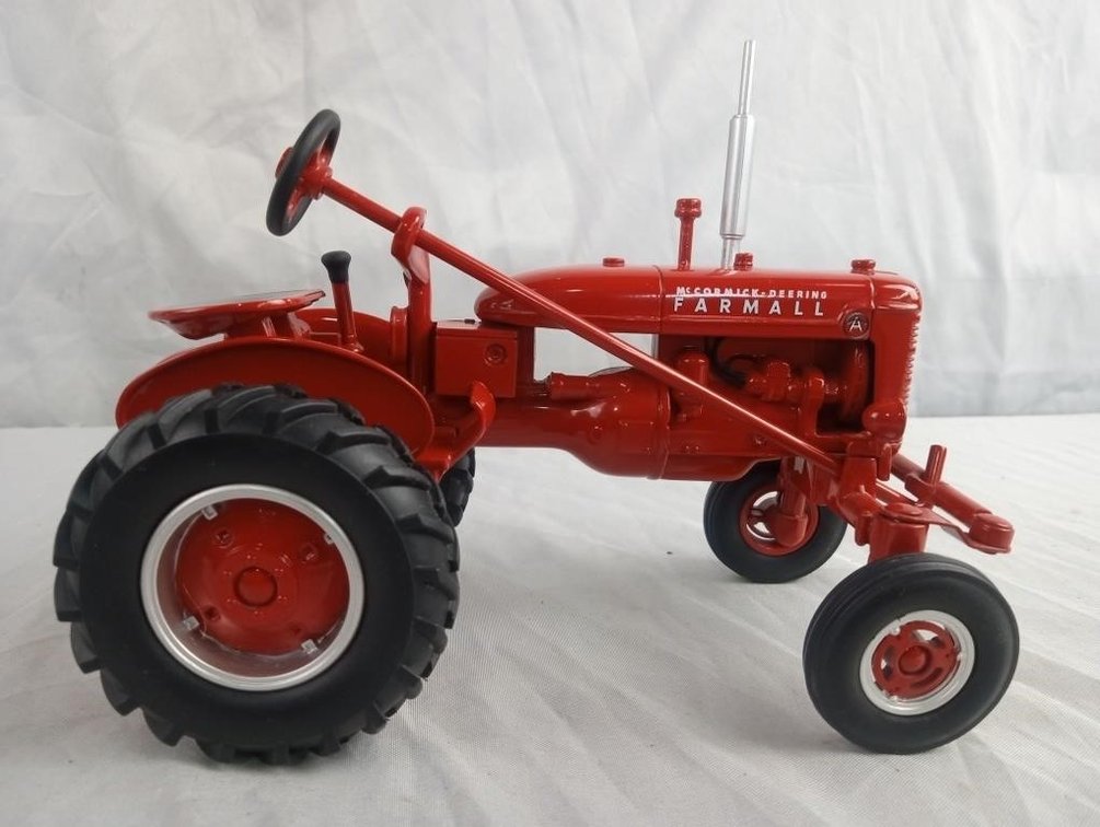 Image for Bryant Toys & Primitives Online Auction