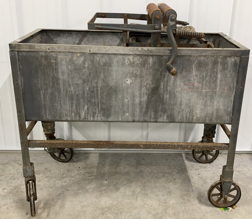 Image for Cook Family Downsizing Online Auction