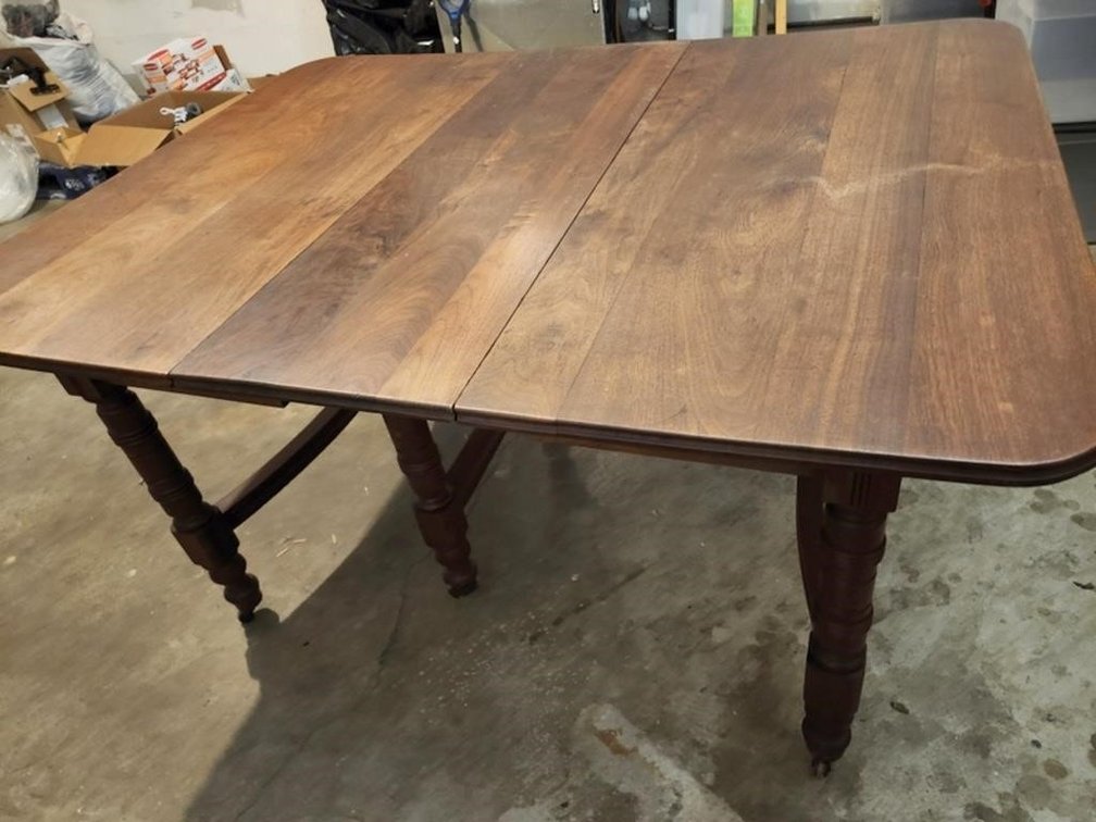 Image for Doesn't Fit in New Home Online Auction