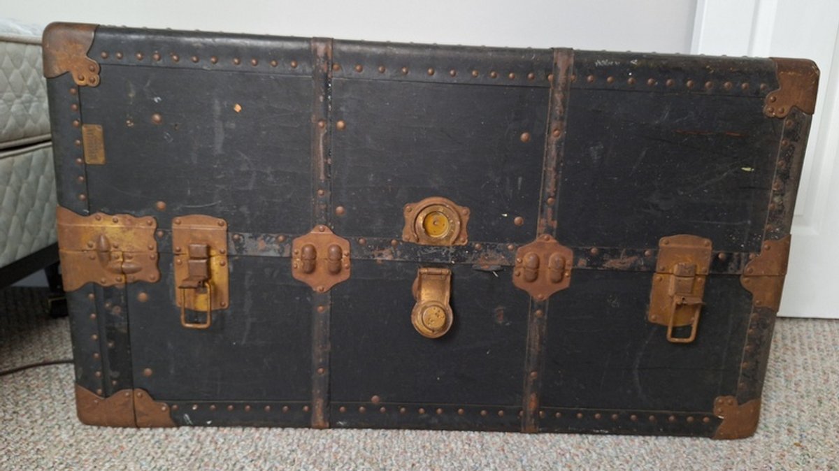 Image for John Hoy Estate Online Auction