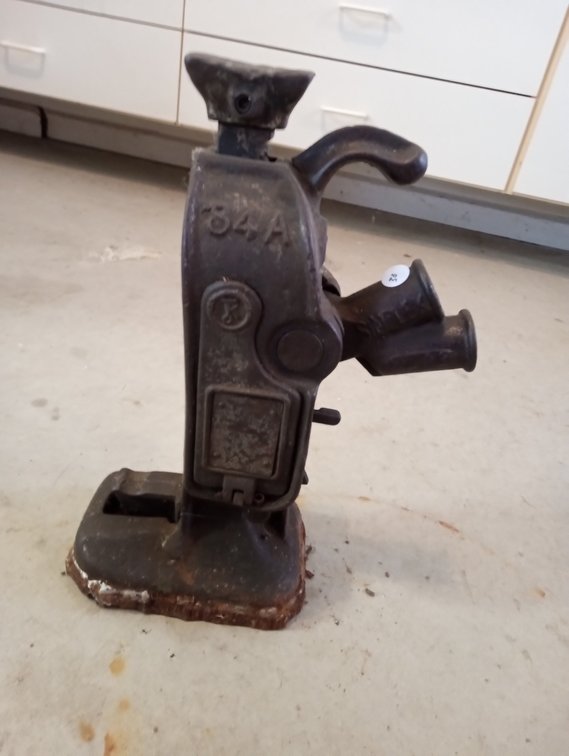 Image for Jerry Hipsher Estate Online Auction