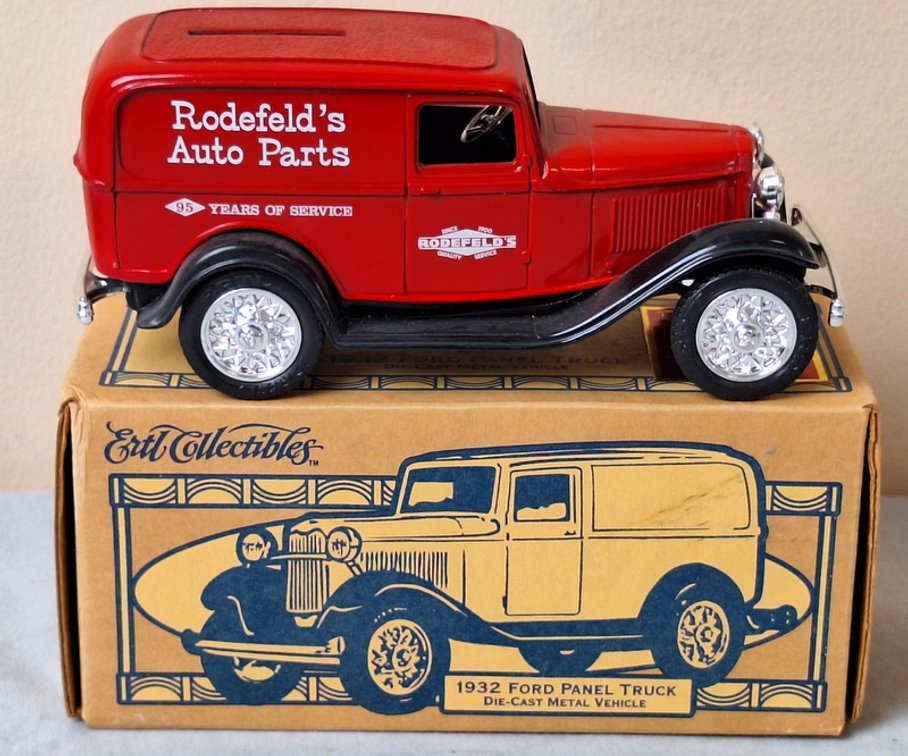 Image for Toy Tractors, Hallmark, Die-Cast Collectibles Online Auction