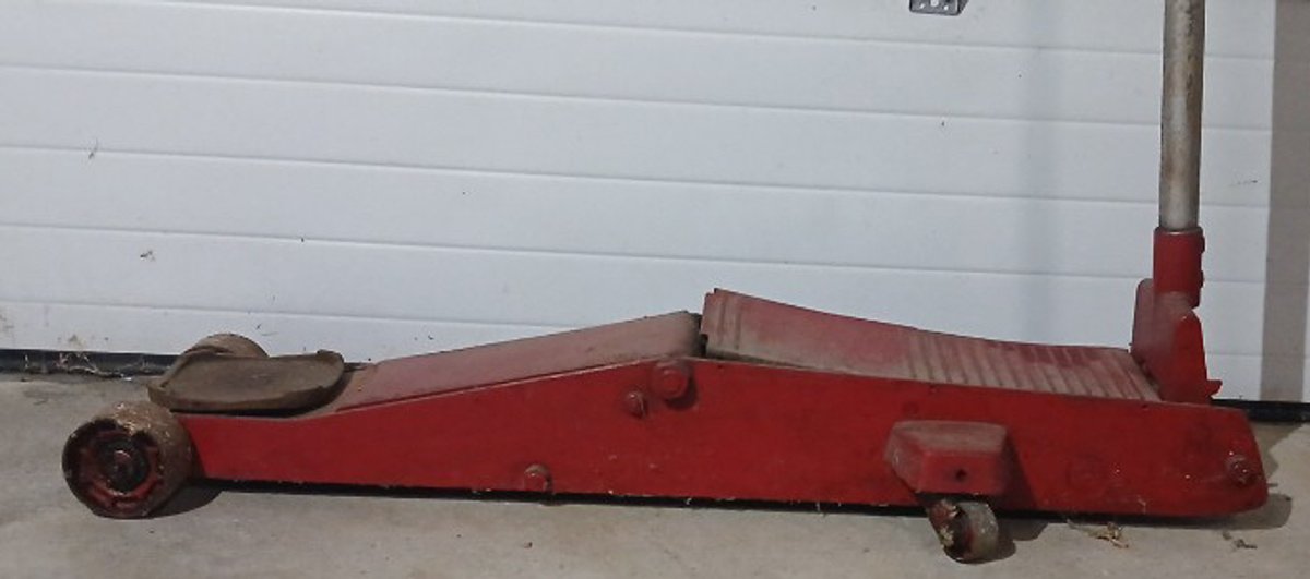Image for Thomas Holland Estate Online Auction