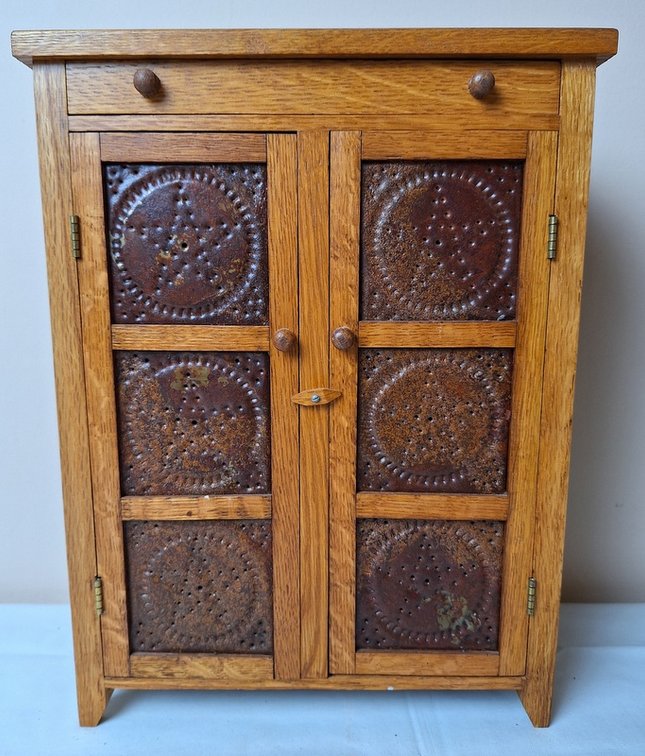 Image for Milroy Family Downsizing Online Auction