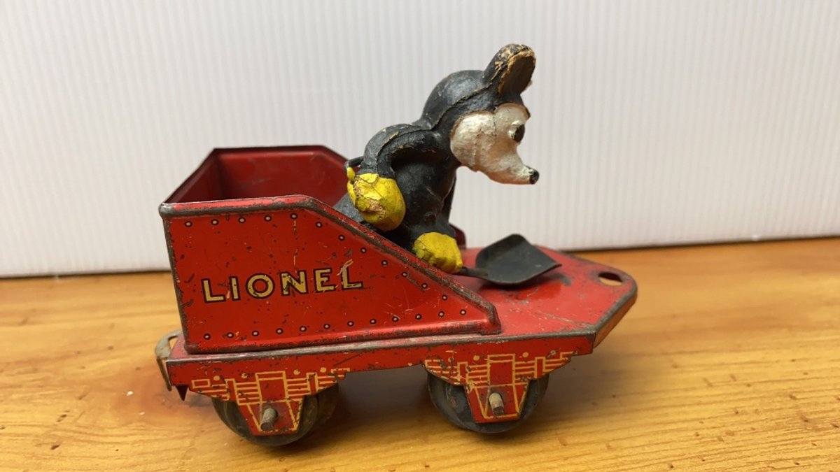 Image for Richard Davis Estate Online Auction