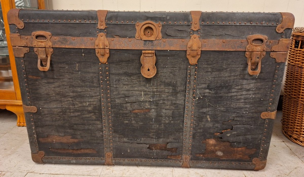 Image for Multi-Consignor September Online Auction
