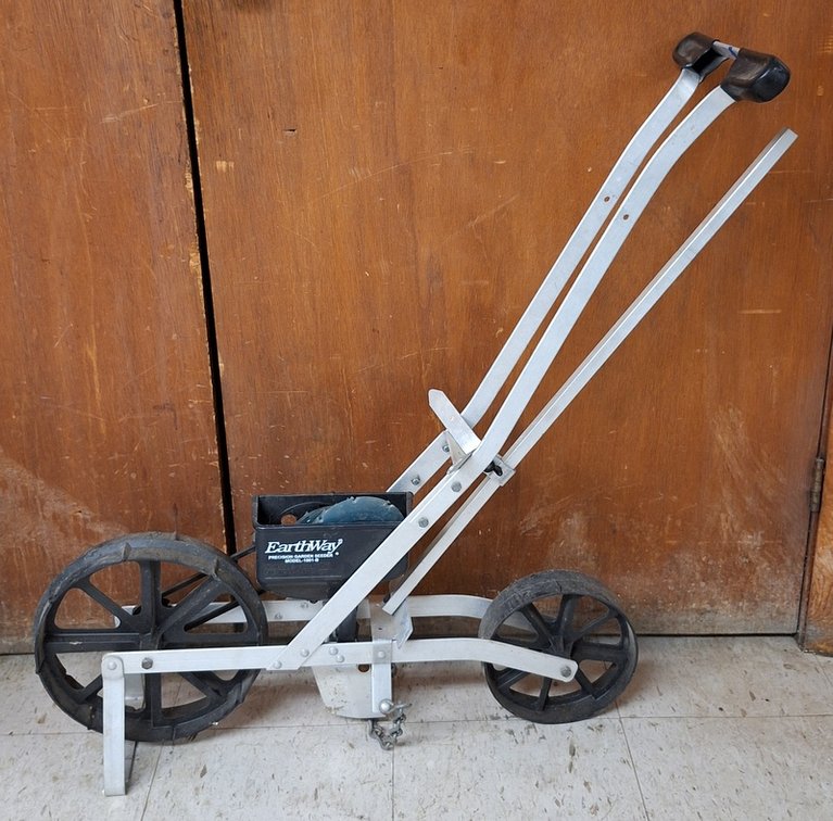 Image for Multi-Consignor September Online Auction