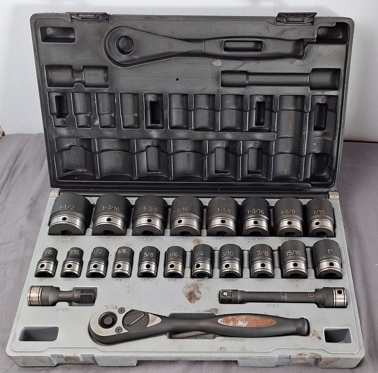 Image for Bradley Leising (Deceased) Tools & Vehicles Online Auction