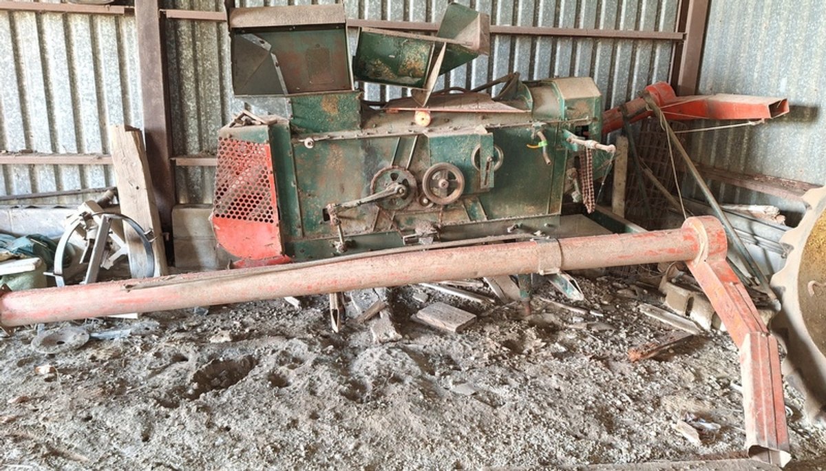 Image for Barn Finds, Graniteware, Die-Cast Toys Online Auction