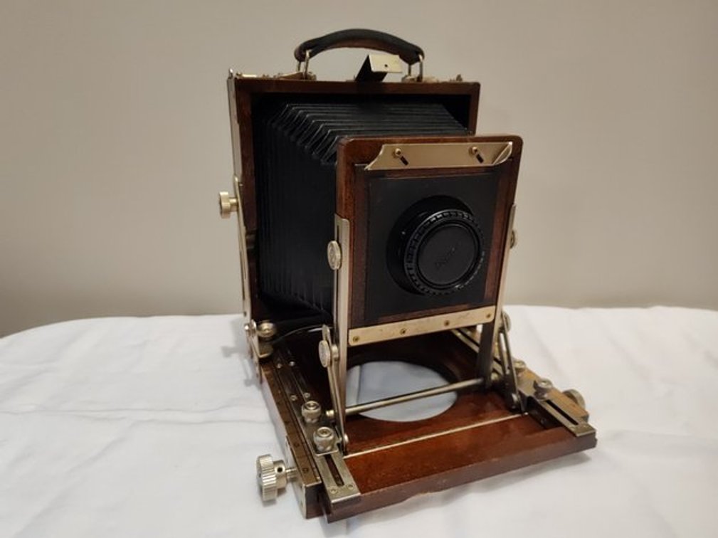 Image for Vintage & Antique Camera Collection and Photography Darkroom Equipment Auction