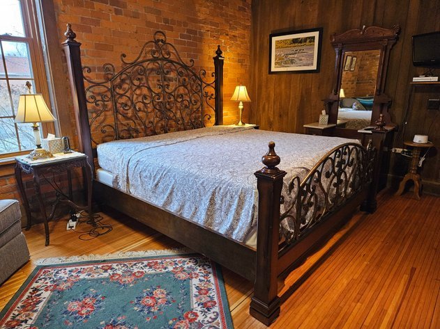 Historic Grand Rapids Home Contents Auction