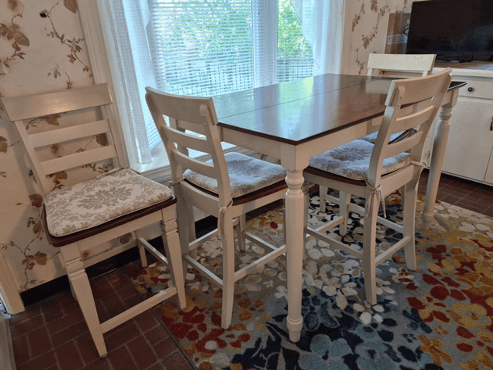 Image for BADERTSCHER LIVING ESTATE AUCTION