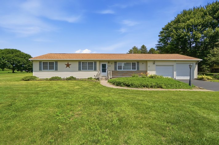 831 Jerry City Rd, Jerry City, OH 43437
