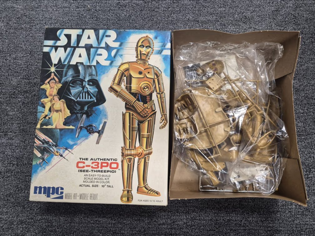 Image for Epic Cinema, Retro Streetwear and Vintage Collectibles