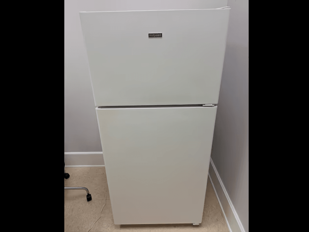 Image for 4 Corners Center Office Liquidation
