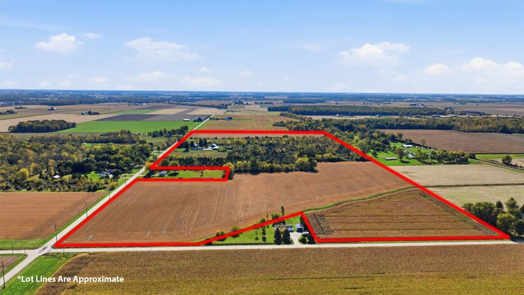 19707 LEMOYNE RD, LUCKEY, OH 43443
