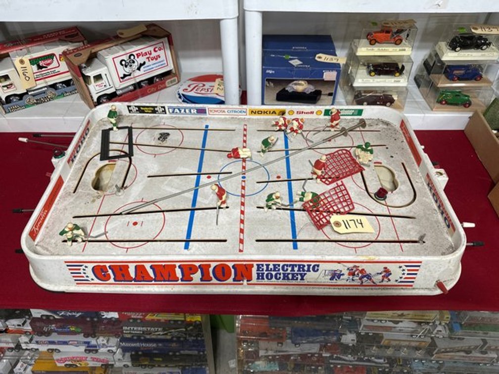 Image for Automotive Collectibles & Vintage Toy Auction: Models, DieCast, Hot Wheels - Boyertown, PA