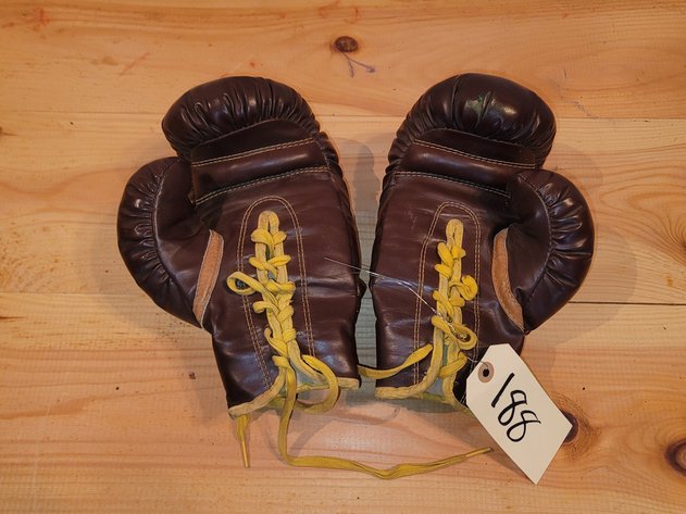 Image for Lifetime Collectors Auction #3: Antiques, Folk Art, Primitives & More - Sinking Springs, PA  April 11, 2026