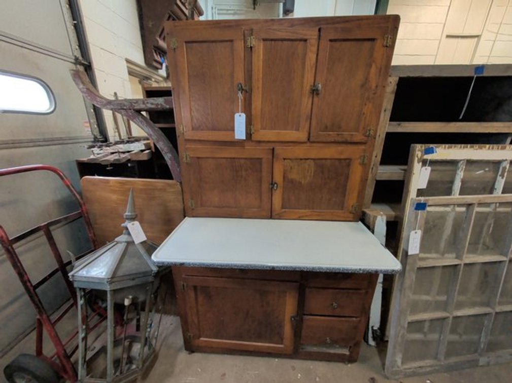 Image for Side Street Salvage: Vintage Decor, Metalwork, Signage Auction - Elverson, PA   April 17, 2026
