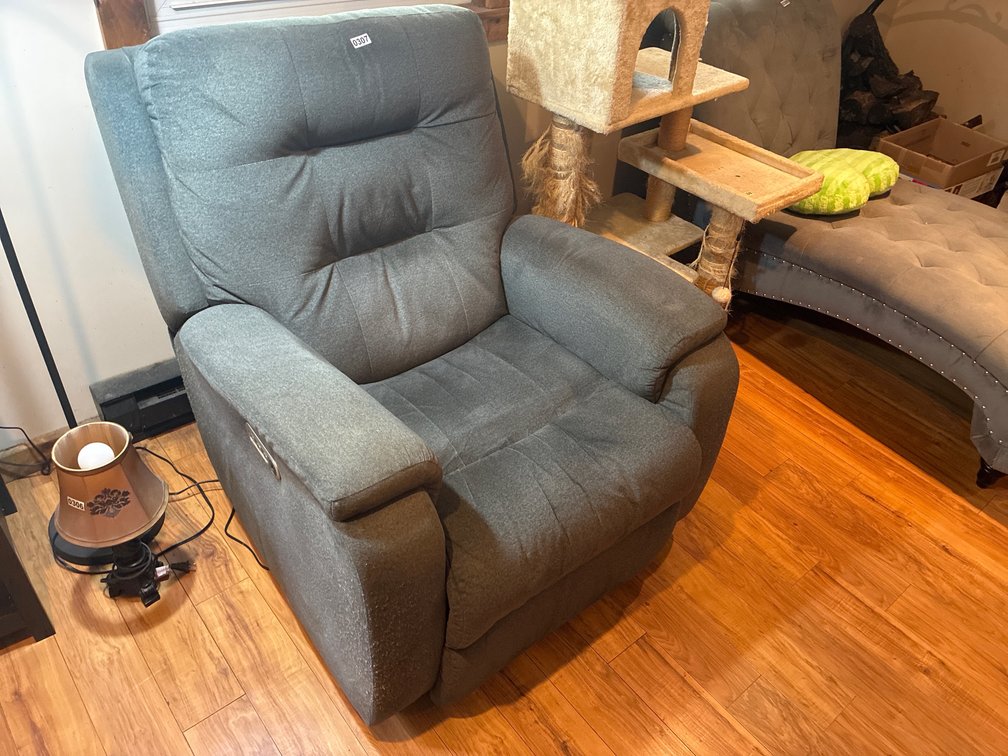 Image for Tools, Outdoor Equipment, Furniture, & Household Items - Gilbertsville, PA 