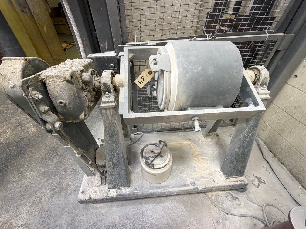 Image for Manufacturing Facility: Packaging Equipment, Laboratory Equipment, Warehouse Shelving - West Conshohocken, PA 