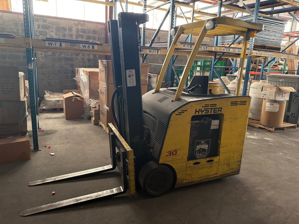 Image for Manufacturing Facility: Packaging Equipment, Laboratory Equipment, Warehouse Shelving - West Conshohocken, PA 