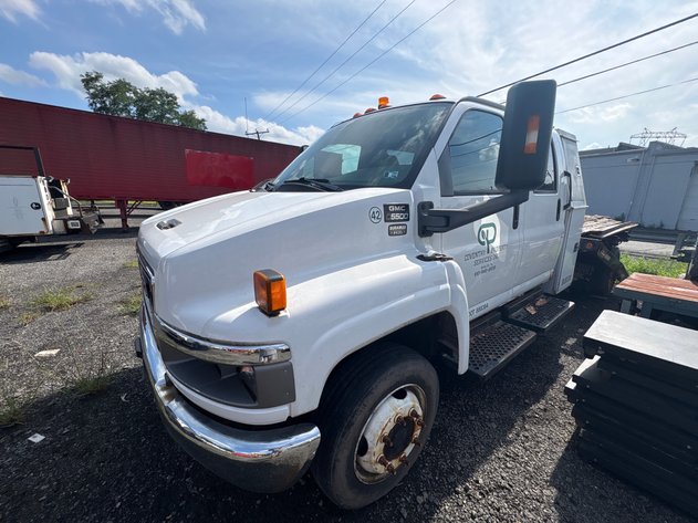 Image for Trucks, Tools, Military and Industrial Online Auction #2 - Pottstown, PA 