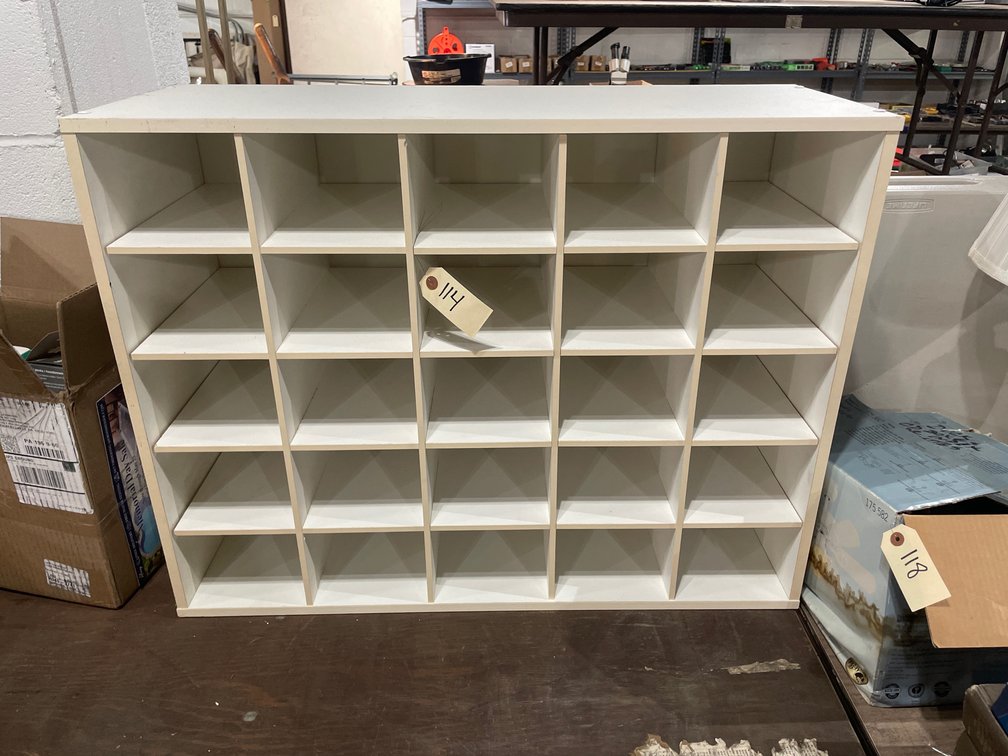Image for Estate Clean Out, Vintage Audio, Collectible Artwork, Household Items - Boyertown, PA 