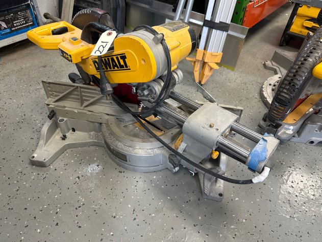 Image for Retirement Auction: Contractor Equipment, Power Tools, Scaffolding & Construction Supply - Newtown Square, PA 