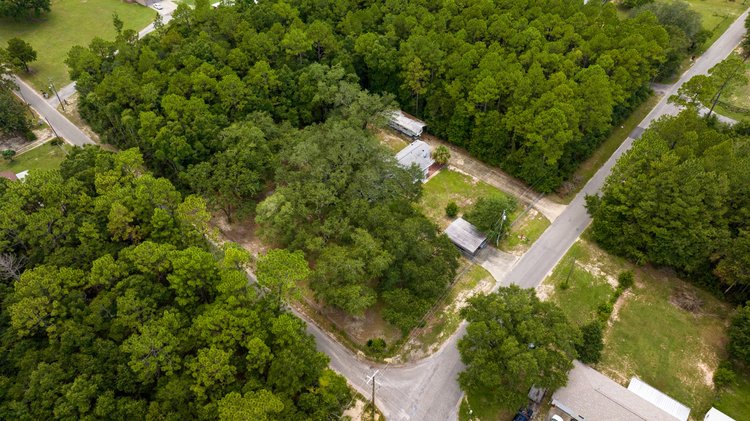Image for East Milton Estate Auction – 1± Acre Corner Property, Home & Barns