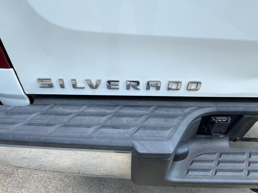 Image for 2010 Chevrolet Silverado 1500 Pickup - Long Bed – LEER Topper & BedSlide