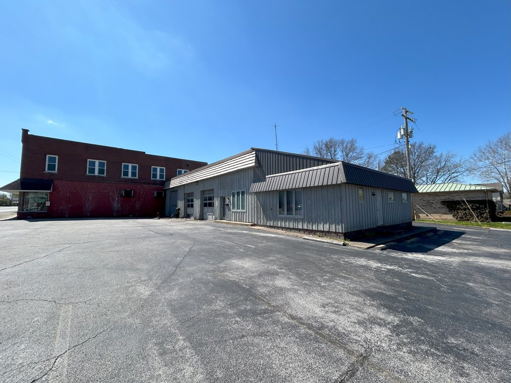Image for Commercial Building Zoned Downtown
