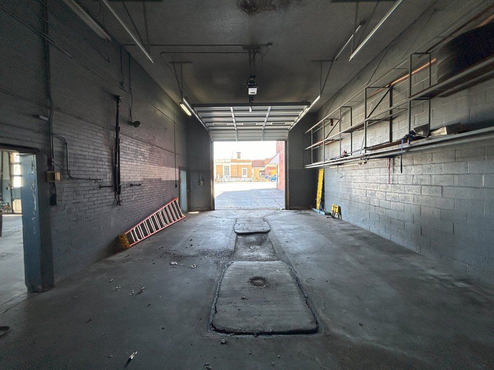 Image for Commercial Building Zoned Downtown
