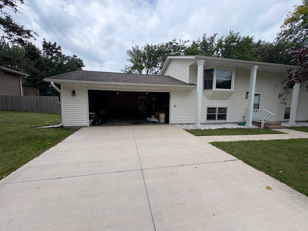 Image for REAL ESTATE AUCTION