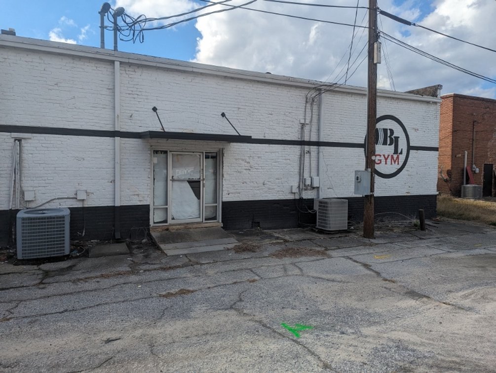 Image for Batesburg, SC: 6,357± SF footprint  Retail Building on 7,457± SF Lot Selling in Absolute Auction