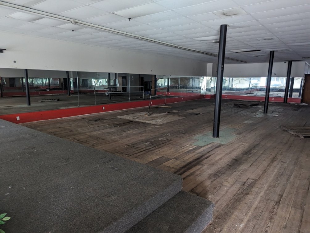 Image for Batesburg, SC: 6,357± SF footprint  Retail Building on 7,457± SF Lot Selling in Absolute Auction