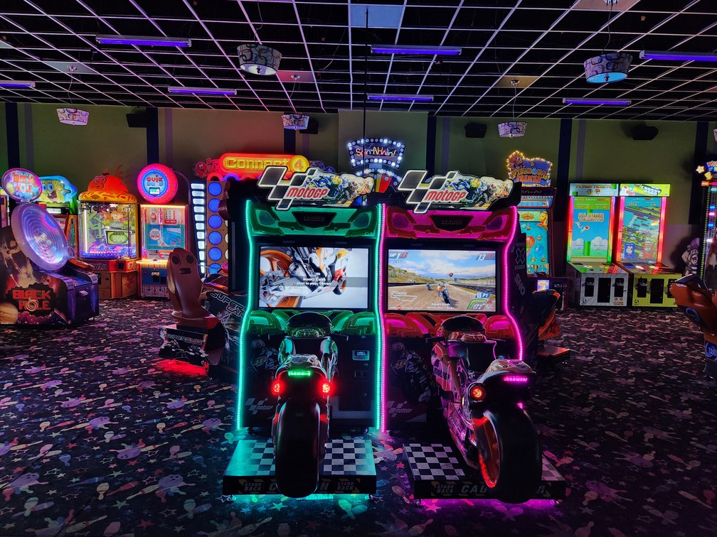 Image for Chattanooga, TN: Complete Liquidation of Bowling Alley & Family Entertainment Center