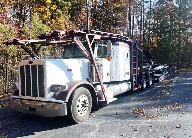 Image for Decatur (Atlanta), GA: 2012 Peterbilt 388 Car Hauler & Cottrell CX-09 Trailer