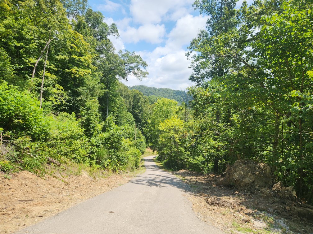Image for Stanton, KY: Development & Investment Opportunities Near Red River Gorge in Birch Hollow (Powell County)