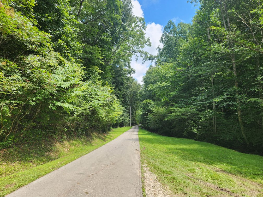 Image for Stanton, KY: Development & Investment Opportunities Near Red River Gorge in Birch Hollow (Powell County)