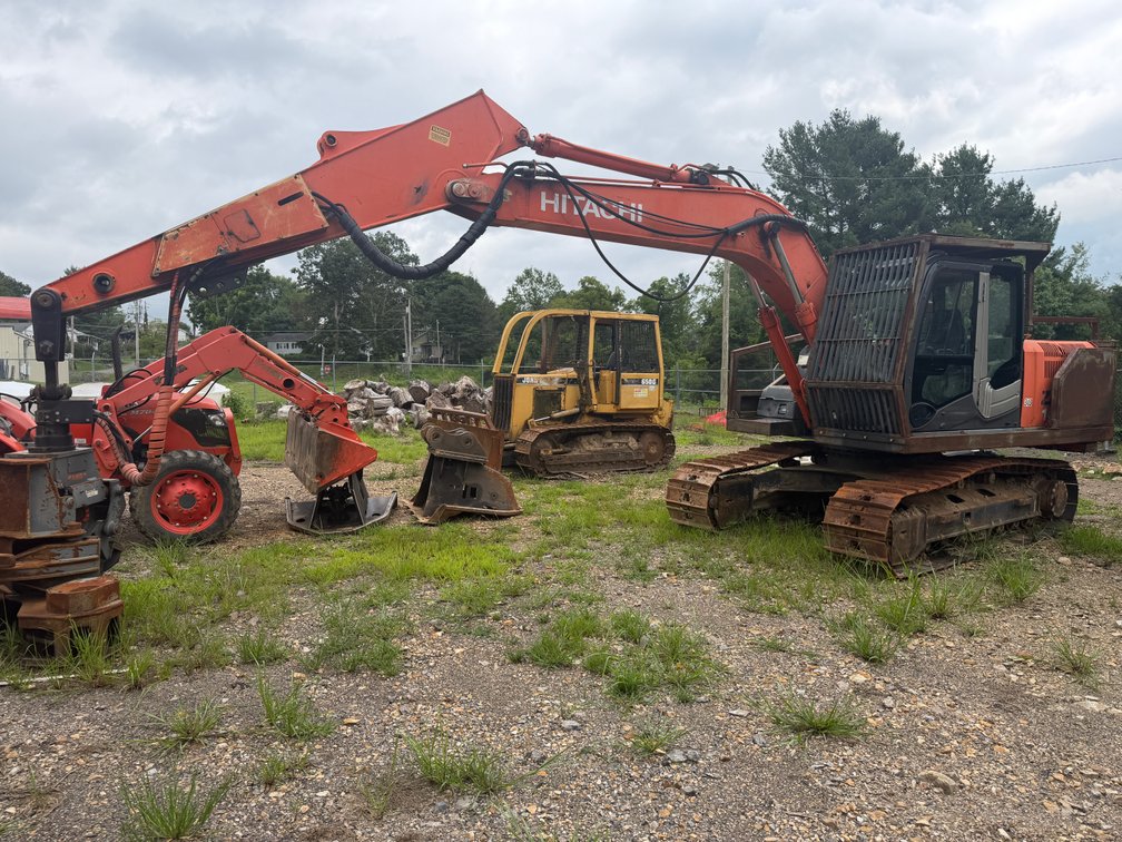 Image for Southwest, VA: Heavy Equipment - LUIGONG & KOBELCO Excavators, Bulldozers & Forestry Equipment