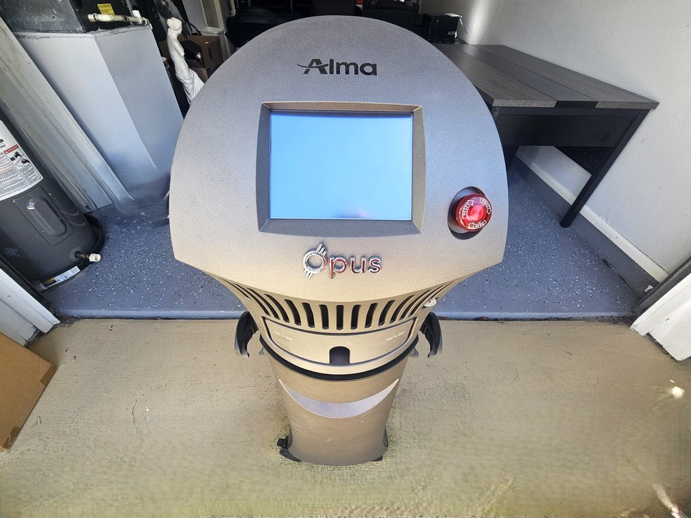Image for Vero Beach, FL: ALMA Duo, PixelCO2 & Opus Laser Systems & Office Furniture