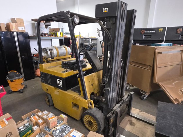 Image for Corona, CA: Complete Electrical Contractor Liquidation – Late-Model CHEVROLET & ISUZU Work Trucks, CATERPILLAR & TOYOTA Forklifts, Shop Equipment & Tools