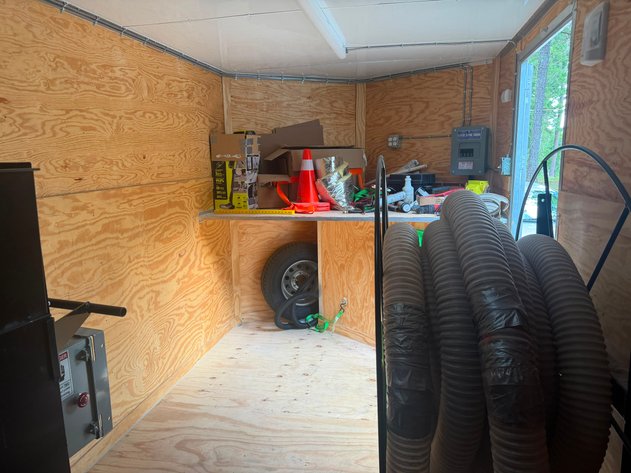 Image for Greensboro GA: Trailer & Blowing Rig