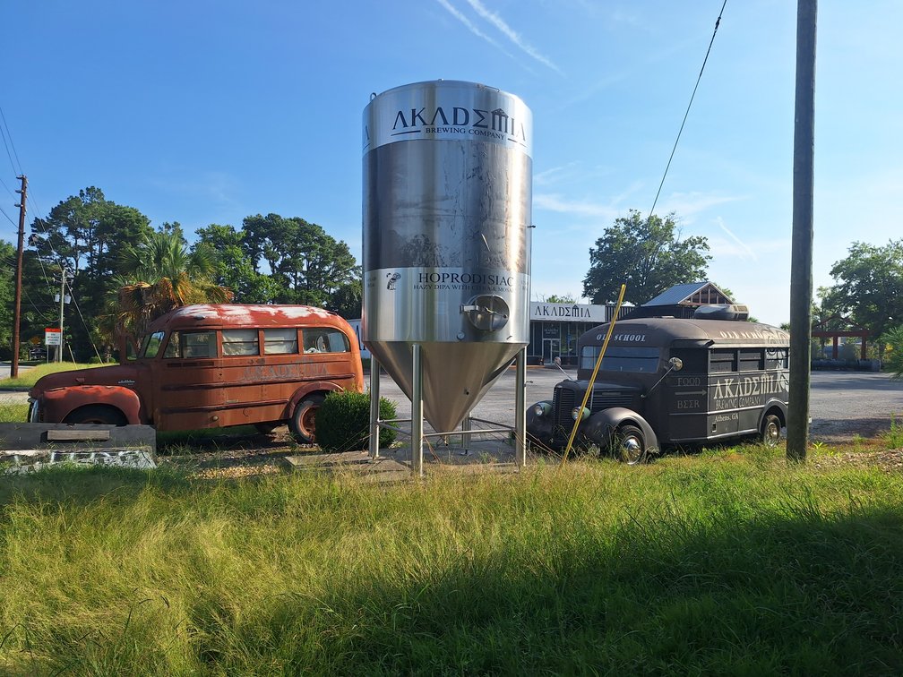 Image for Athens, GA: Liquidation of Complete 20bbl Brewery with Kitchen