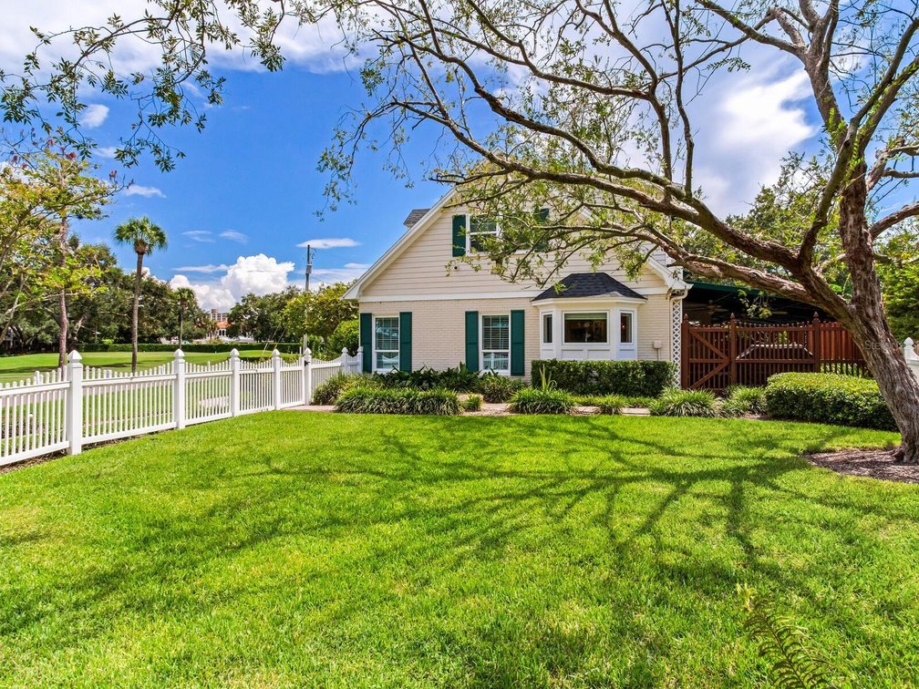 Image for 2303 S Bendelow Trail