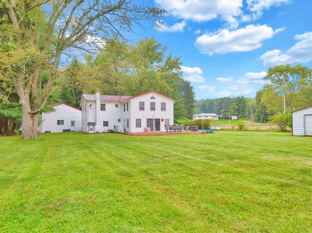 Image for Online and In Person Real Estate Auction 6298 Fallsburg Rd NE, Newark, OH 43055