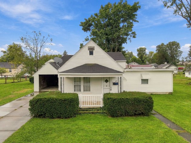 Image for Online Real Estate Auction 449 New Haven Ave., Newark, OH 43055