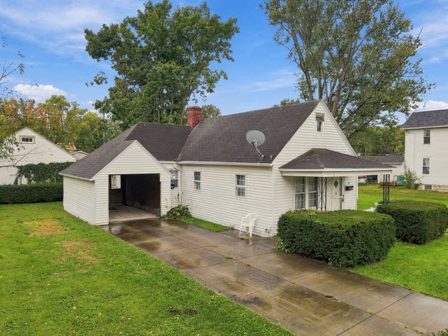 Image for Online Real Estate Auction 449 New Haven Ave., Newark, OH 43055