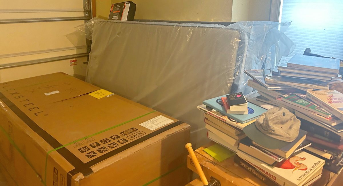 Image for LIVING ESTATE AUCTION